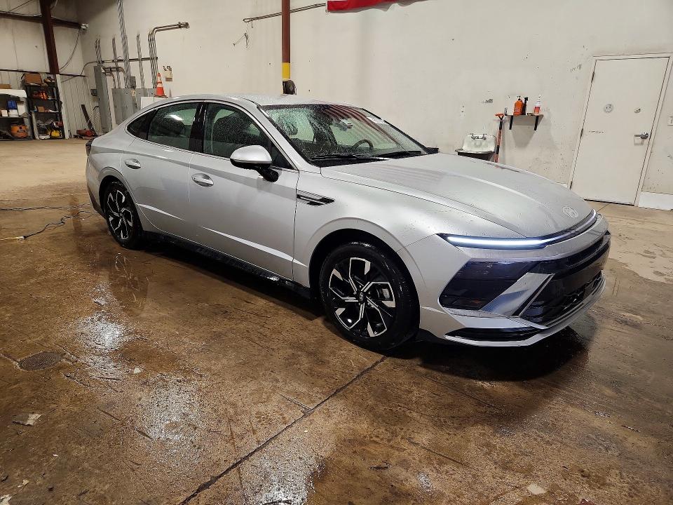 Продажа на аукционе авто 2025 Hyundai Sonata, vin: KMHL64JA3SA488816, номер лота: 53885536