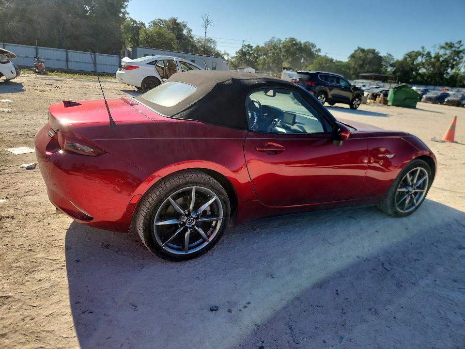 2021 Mazda Mx-5 Miata მანქანა იყიდება აუქციონზე, vin: JM1NDAD73M0455325, აუქციონის ნომერი: 53647976