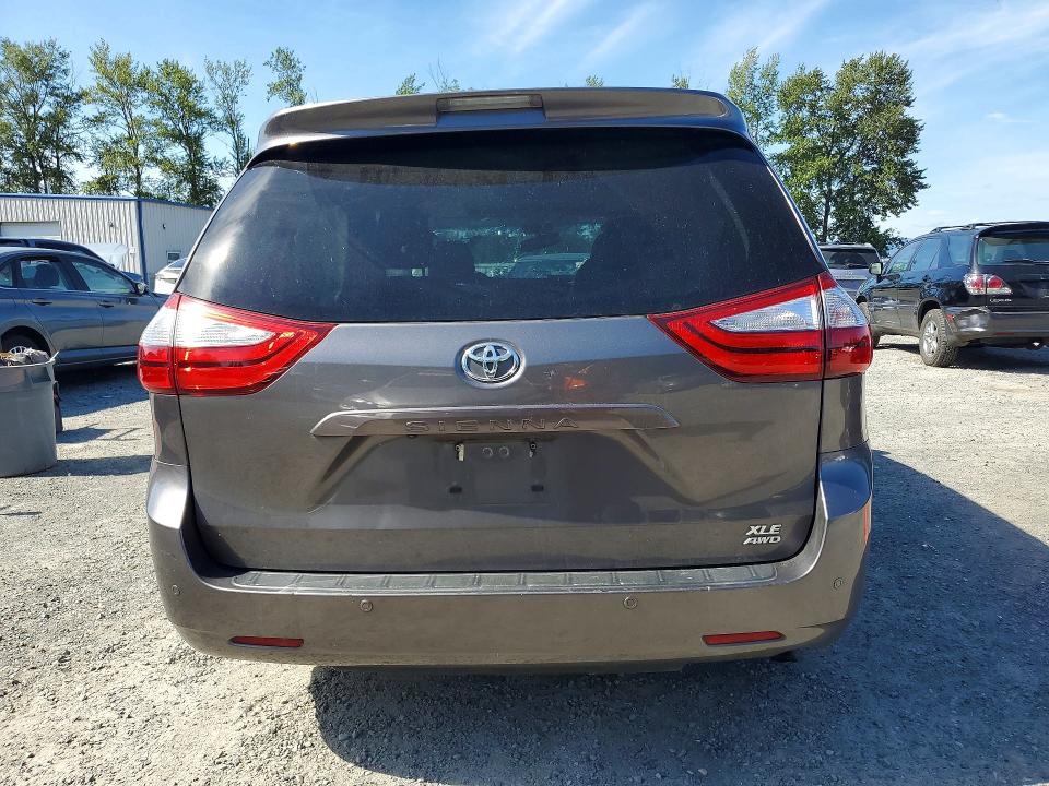 Продаж на аукціоні авто 2017 Toyota Sienna, vin: 5TDDZ3DC7HS168269, номер лоту: 54722006