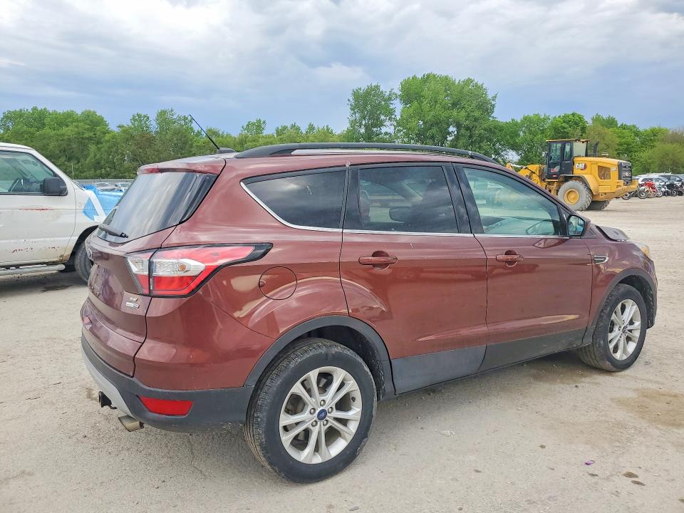 2018 Ford Escape მანქანა იყიდება აუქციონზე, vin: 1FMCU9GD5JUB25130, აუქციონის ნომერი: 53213346