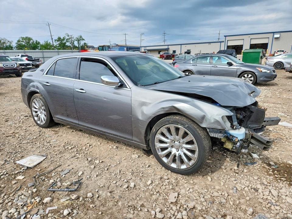 53431116 :رقم المزاد ، 2C3CA5CG3BH524584 vin ، 2011 Chrysler 300 مزاد بيع