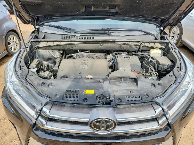 53987386 :رقم المزاد ، 5TDDZRFH2JS814934 vin ، 2018 Toyota Highlander مزاد بيع