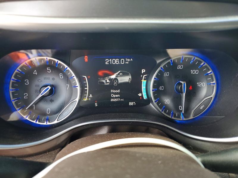 52453696 :رقم المزاد ، 2C4RC1EG6HR684032 vin ، 2017 Chrysler Pacifica مزاد بيع