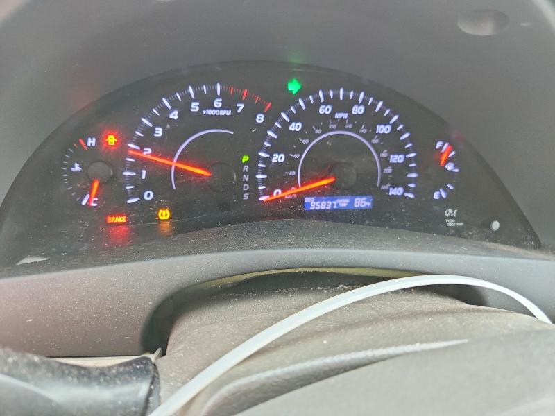 55119426 :رقم المزاد ، 4T1BF3EKXBU747339 vin ، 2011 Toyota Camry مزاد بيع