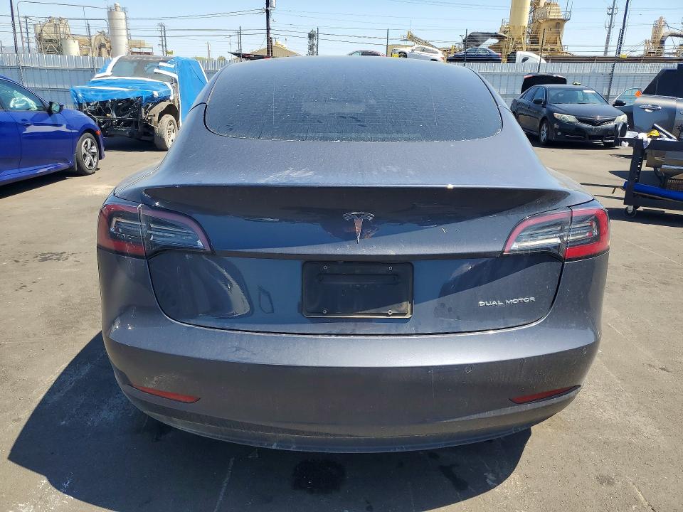 Продажа на аукционе авто 2022 Tesla Model 3, vin: 5YJ3E1EB2NF207710, номер лота: 52823256
