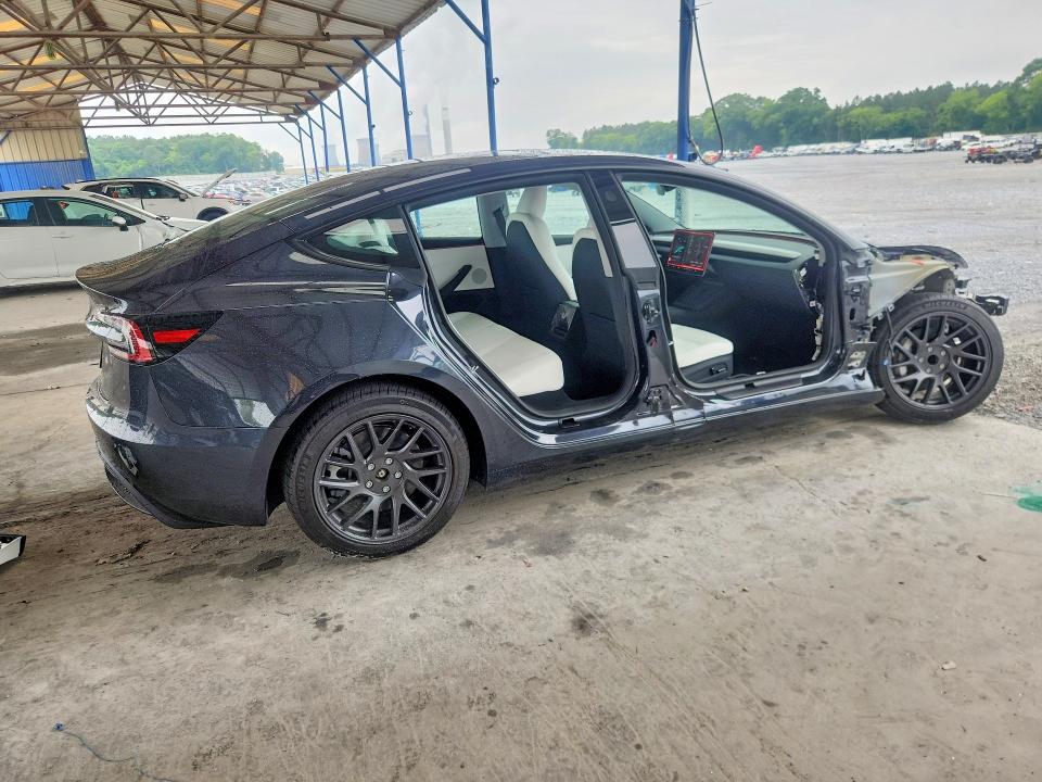 54393896 :رقم المزاد ، 5YJ3E1EA0TF166398 vin ، 2026 Tesla Model 3 مزاد بيع