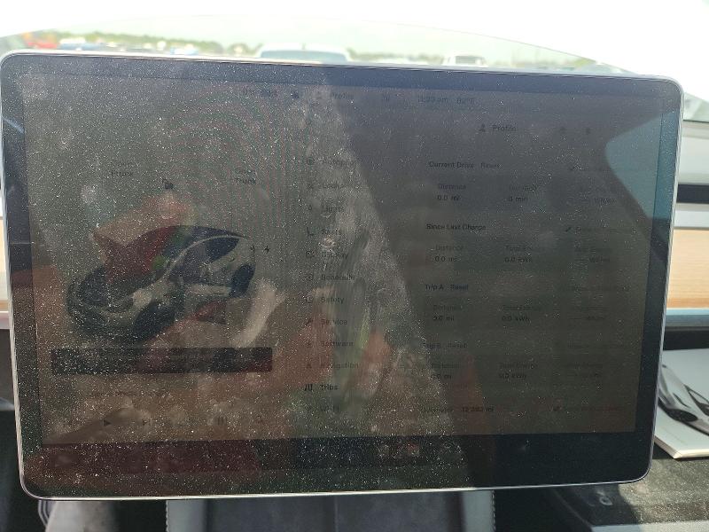 51979746 :رقم المزاد ، 7SAYGAEE6PF669512 vin ، 2023 Tesla Model Y مزاد بيع