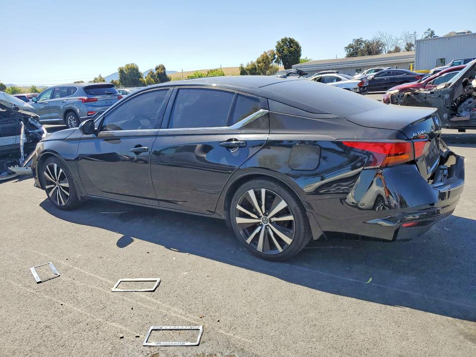 53811956 :رقم المزاد ، 1N4BL4CV1KC212881 vin ، 2019 Nissan Altima مزاد بيع
