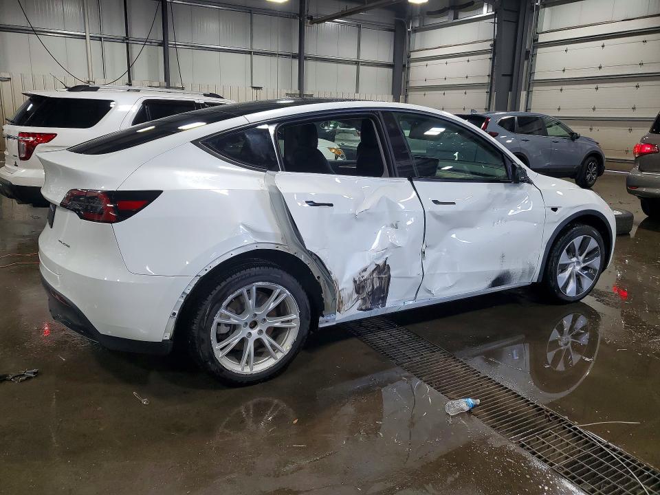54484576 :رقم المزاد ، 7SAYGDEE9PF684006 vin ، 2023 Tesla Model Y مزاد بيع