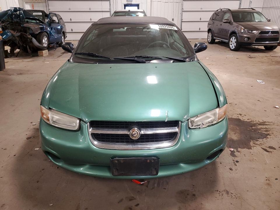 1998 Chrysler Sebring მანქანა იყიდება აუქციონზე, vin: 3C3EL45H4WT275793, აუქციონის ნომერი: 52829406