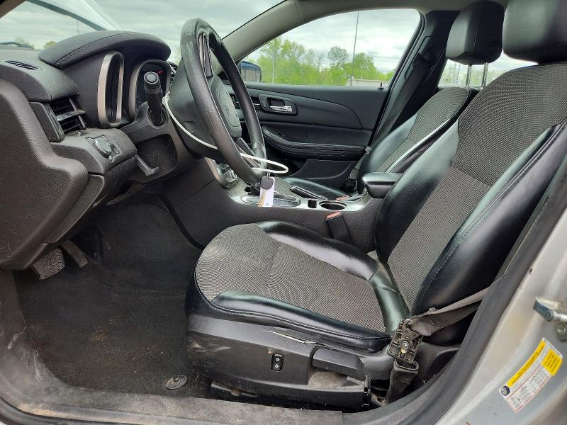 53560576 :رقم المزاد ، 1G11C5SLXFU111228 vin ، 2015 Chevrolet Malibu مزاد بيع
