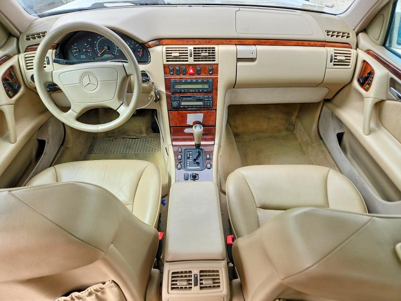 Aukcja sprzedaży 1998 Mercedes-benz E, vin: WDBJF82F5WX007348, numer aukcji: 52240706