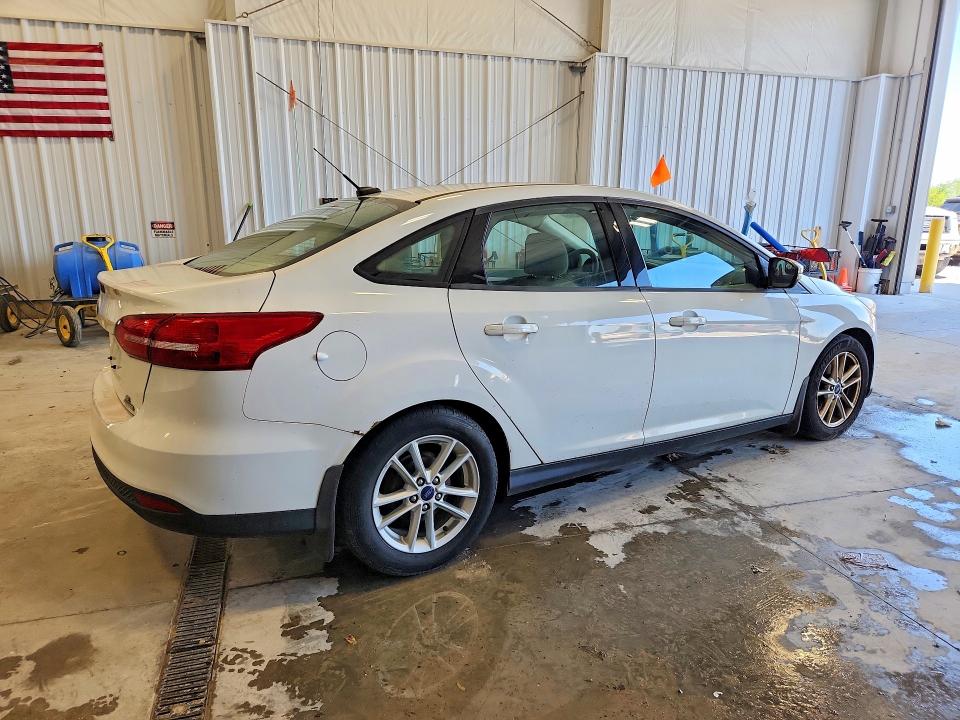 2016 Ford Focus მანქანა იყიდება აუქციონზე, vin: 1FADP3F22GL329692, აუქციონის ნომერი: 54967266