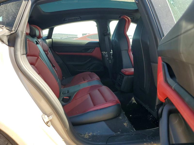 52932496 :رقم المزاد ، WP0AA2Y10RSA10817 vin ، 2024 Porsche Taycan مزاد بيع