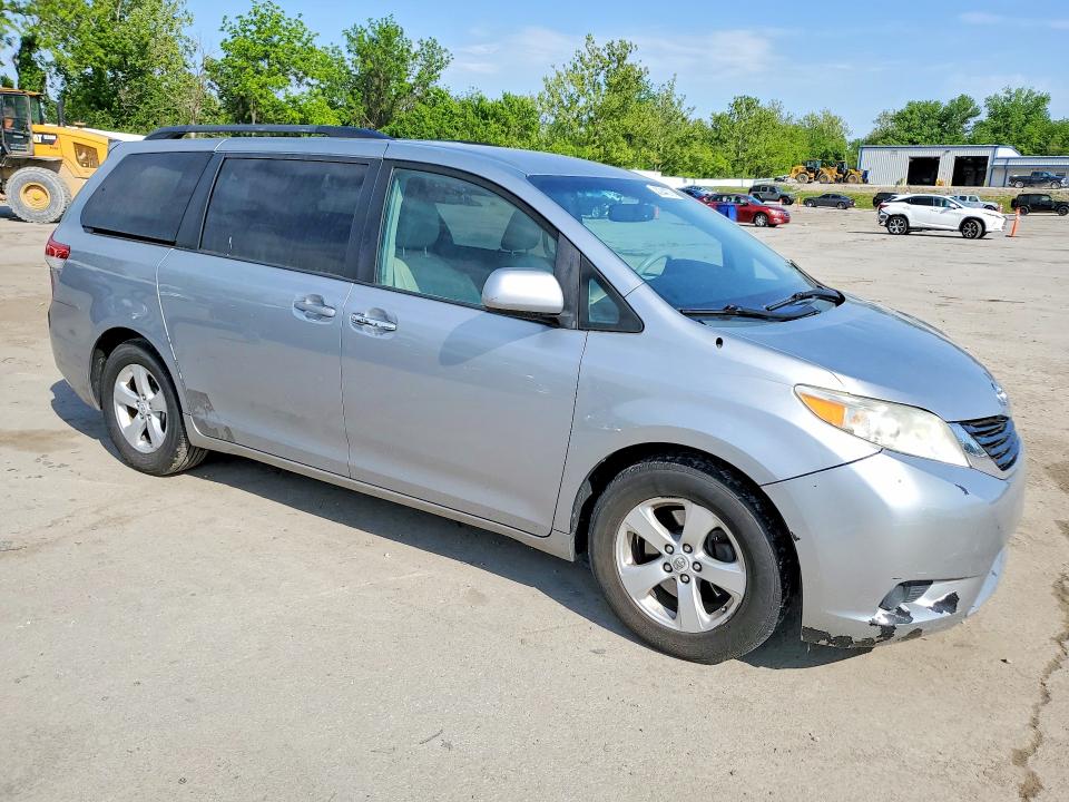 Aukcja sprzedaży 2011 Toyota Sienna, vin: 5TDKK3DC5BS058369, numer aukcji: 50944276