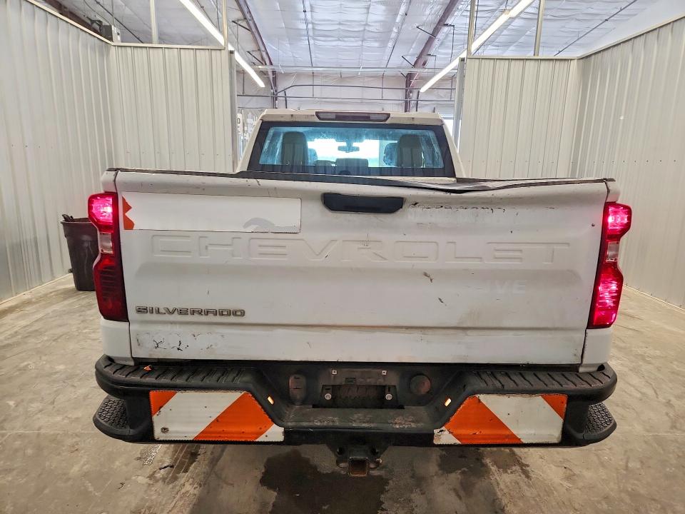 2019 Chevrolet Silverado მანქანა იყიდება აუქციონზე, vin: 1GCRWAEHXKZ417893, აუქციონის ნომერი: 52271386