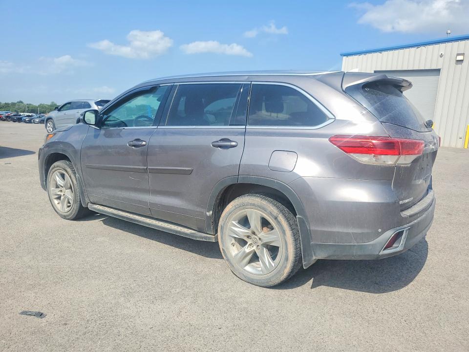 2018 Toyota Highlander მანქანა იყიდება აუქციონზე, vin: 5TDDZRFH9JS808709, აუქციონის ნომერი: 53951836