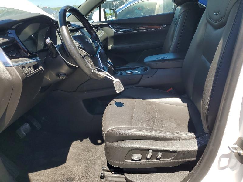 52675326 :رقم المزاد ، 1GYKNCR44MZ108019 vin ، 2021 Cadillac Xt5 مزاد بيع