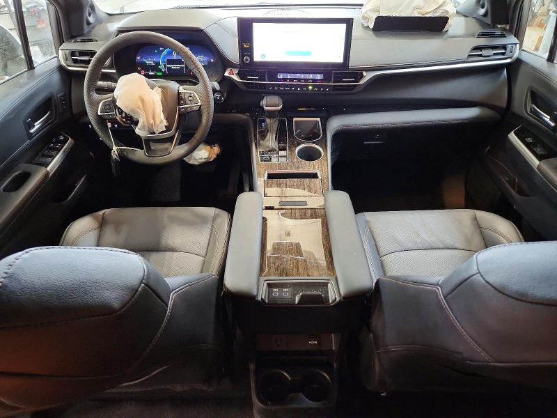 52964646 :رقم المزاد ، 5TDGSKFC7SS197139 vin ، 2025 Toyota Sienna مزاد بيع