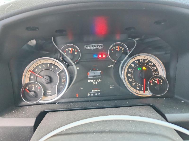 52428426 :رقم المزاد ، 1C6RR6TT1KS584817 vin ، 2019 Ram 1500 Classic مزاد بيع