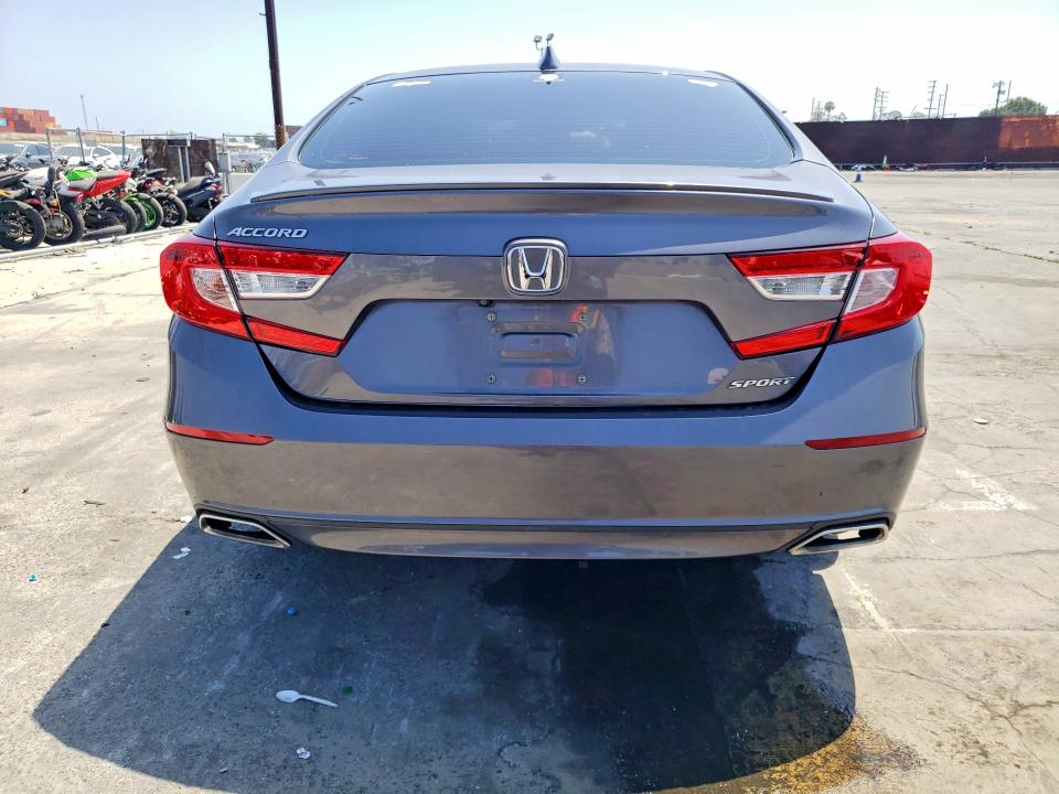 52089516 :رقم المزاد ، 1HGCV1F34KA109307 vin ، 2019 Honda Accord مزاد بيع