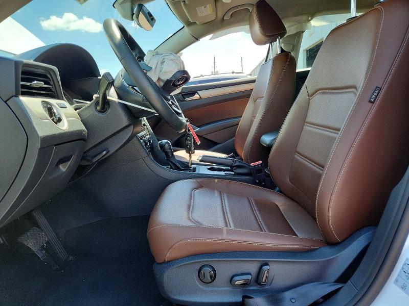 Продажа на аукционе авто 2022 Volkswagen Passat, vin: 1VWSA7A35NC000831, номер лота: 53612796