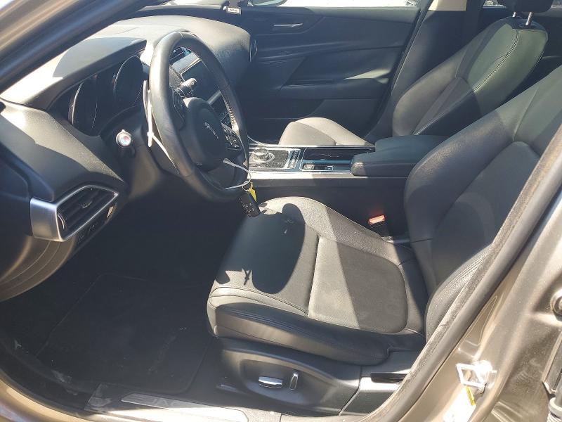 Продаж на аукціоні авто 2019 Jaguar Xe, vin: SAJAJ4FX2KCP54226, номер лоту: 53135346