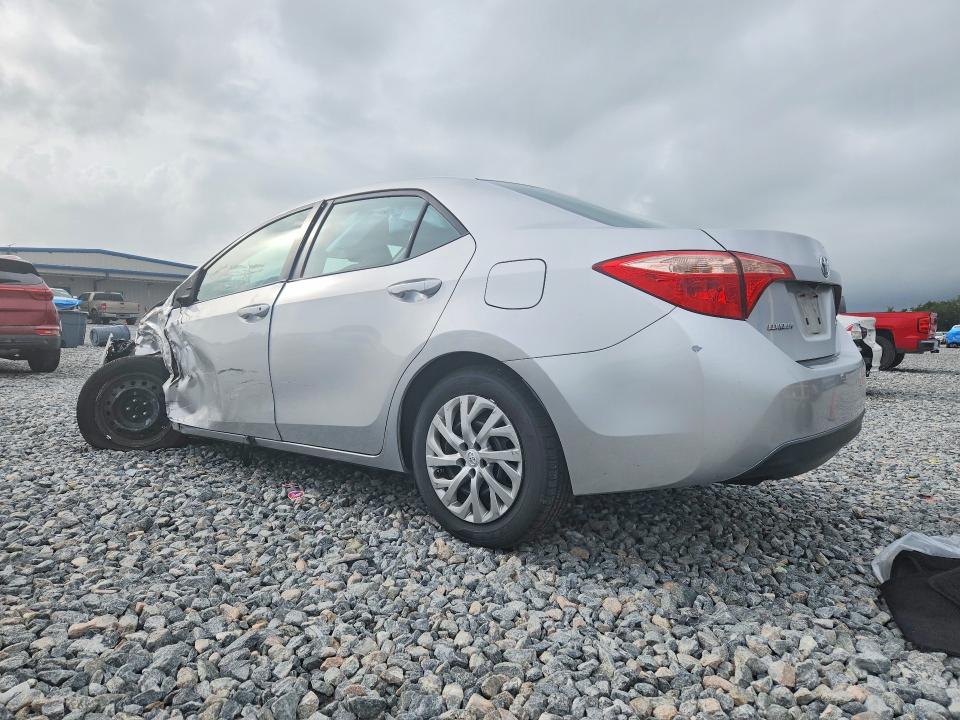 2017 Toyota Corolla მანქანა იყიდება აუქციონზე, vin: 5YFBURHE4HP643101, აუქციონის ნომერი: 55137746