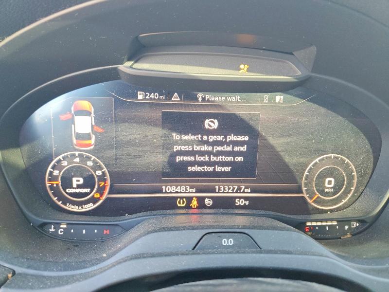 53122806 :رقم المزاد ، WAUJ8GFF0J1011249 vin ، 2018 Audi A3 مزاد بيع