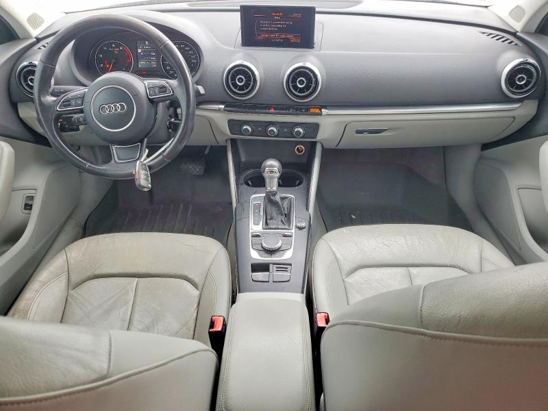 54712656 :رقم المزاد ، WAUACGFF4F1001720 vin ، 2015 Audi A3 مزاد بيع