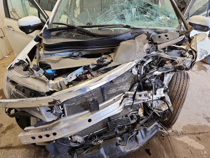 55428056 :رقم المزاد ، 5FNYF6H98JB010463 vin ، 2018 Honda Pilot مزاد بيع