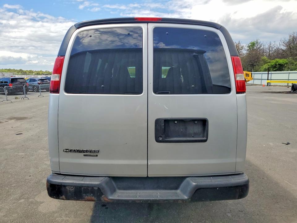 2016 Chevrolet Express G2500 მანქანა იყიდება აუქციონზე, vin: 1GNWGEFG8G1293181, აუქციონის ნომერი: 55104156