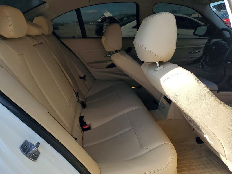 2013 Bmw 328 მანქანა იყიდება აუქციონზე, vin: WBA3B5G57DNS02412, აუქციონის ნომერი: 53100636