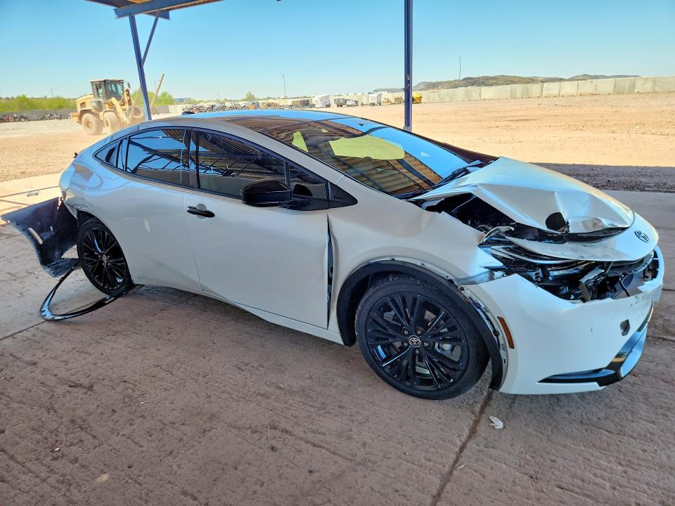 2026 Toyota Prius Plug-in Hybrid მანქანა იყიდება აუქციონზე, vin: JTDACACU8T3071045, აუქციონის ნომერი: 52906526