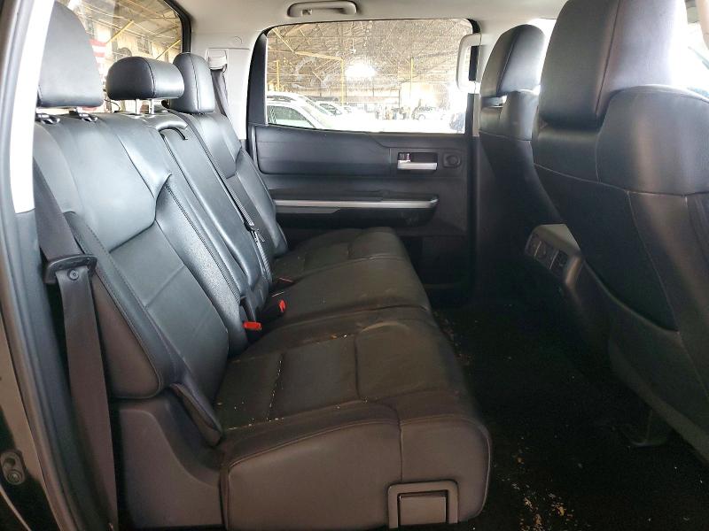 Продаж на аукціоні авто 2017 Toyota Tundra, vin: 5TFHW5F11HX582756, номер лоту: 54182026
