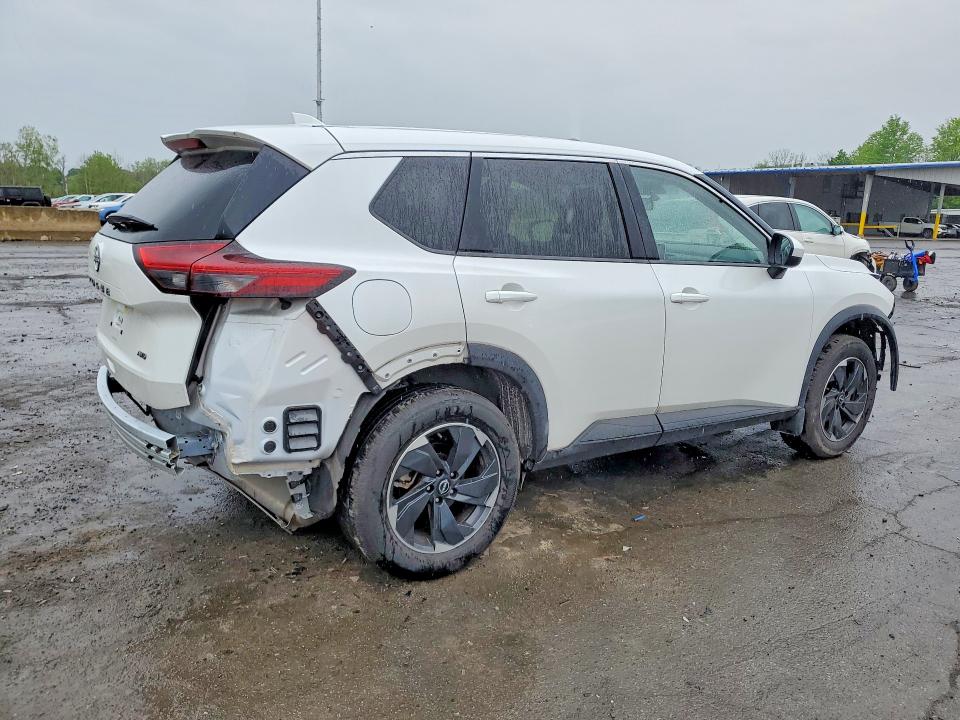 Продажа на аукционе авто 2025 Nissan Rogue, vin: JN8BT3BB3SW151080, номер лота: 51697956