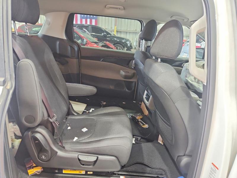 Продажа на аукционе авто 2025 Kia Carnival, vin: KNDNB5K3XS6463686, номер лота: 54104036