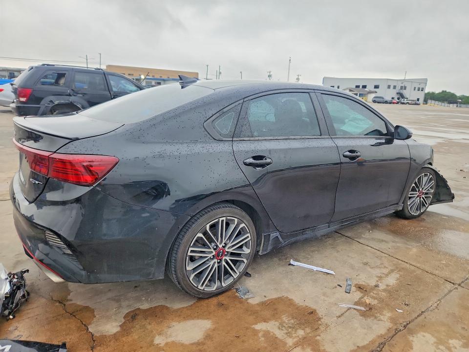55099346 :رقم المزاد ، 3KPF44AC4NE438792 vin ، 2022 Kia Forte مزاد بيع