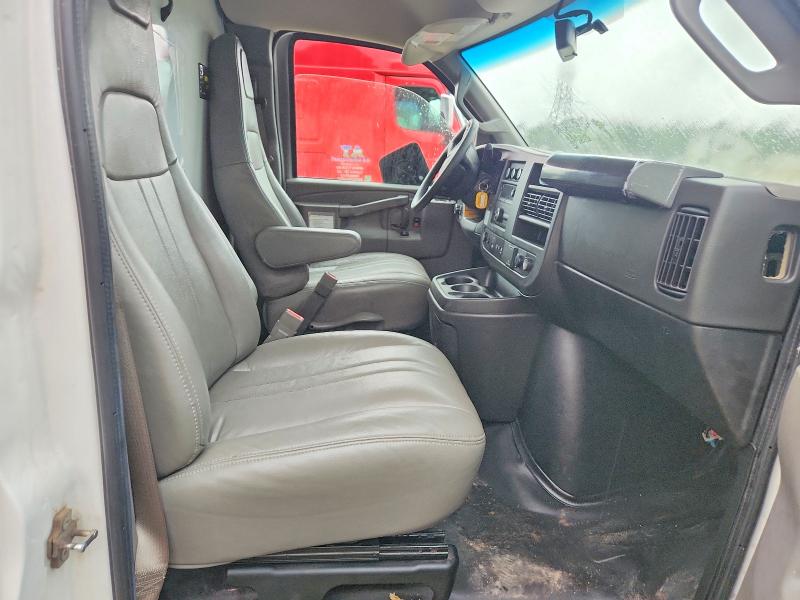 78320675 :رقم المزاد ، 7GZ37TC74NN010174 vin ، 2022 Gmc Savana مزاد بيع