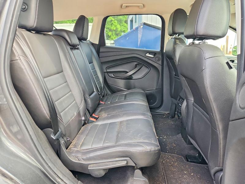 53700946 :رقم المزاد ، 1FMCU0J90GUC34801 vin ، 2016 Ford Escape مزاد بيع