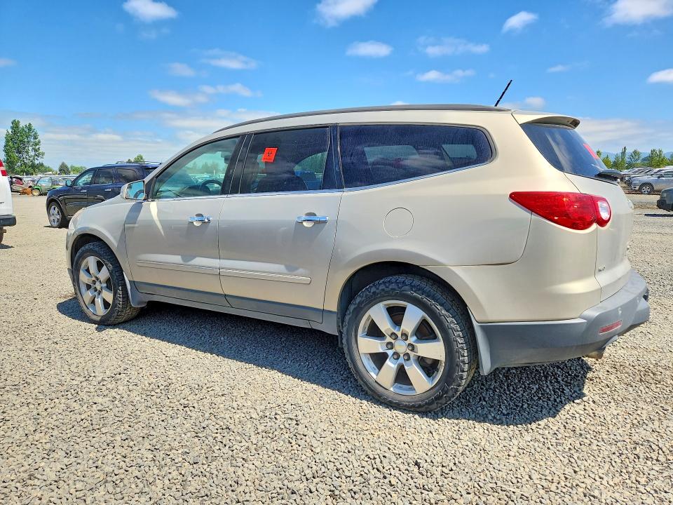 52342666 :رقم المزاد ، 1GNLVHED5AJ262415 vin ، 2010 Chevrolet Traverse مزاد بيع