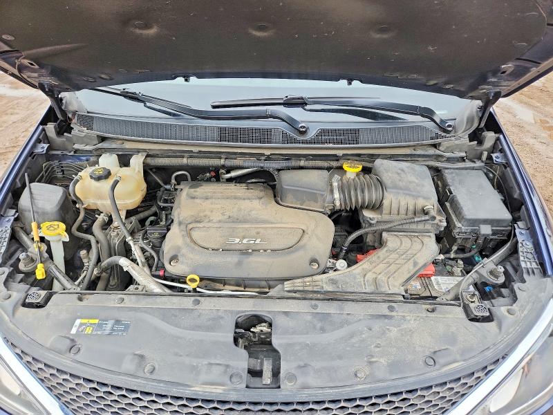 Продаж на аукціоні авто 2018 Chrysler Pacifica, vin: 2C4RC1BG0JR127630, номер лоту: 52660326