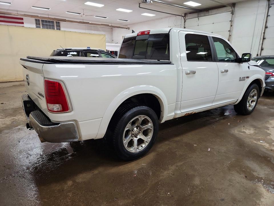 54797396 :رقم المزاد ، 1C6RR7NTXHS800210 vin ، 2017 Ram 1500 مزاد بيع