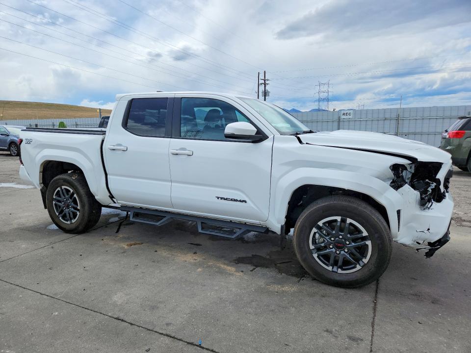 Aukcja sprzedaży 2024 Toyota Tacoma, vin: 3TMLB5JN5RM040521, numer aukcji: 52206596