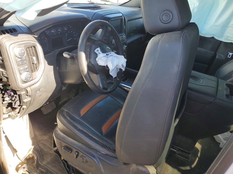 52605556 :رقم المزاد ، 1GT49PEY8NF102018 vin ، 2022 Gmc Sierra مزاد بيع