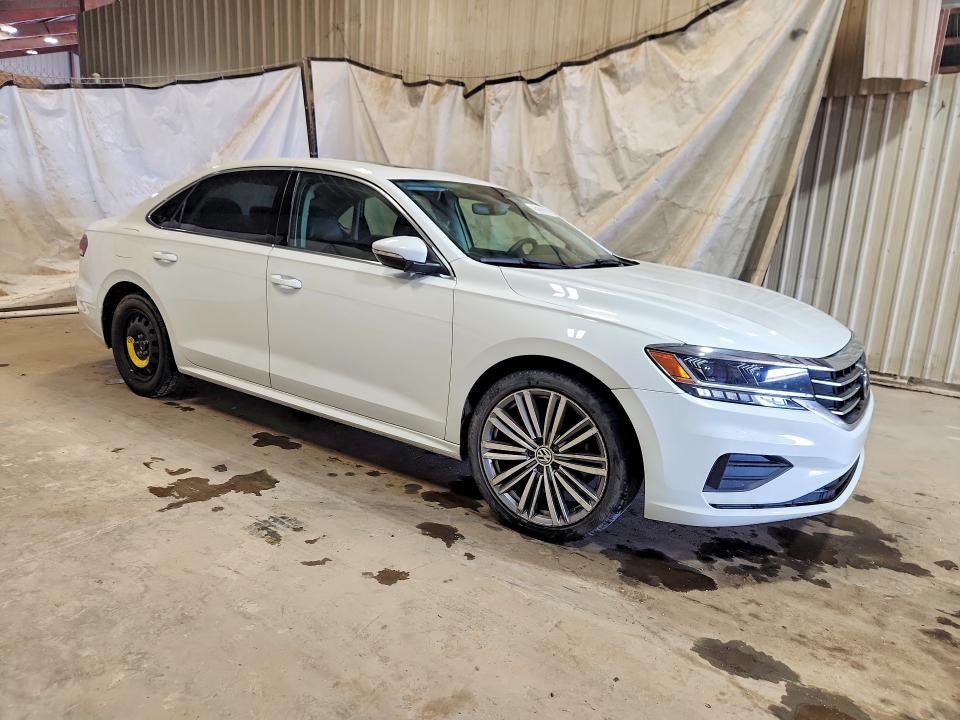 52553566 :رقم المزاد ، 1VWSA7A3XNC003983 vin ، 2022 Volkswagen Passat مزاد بيع
