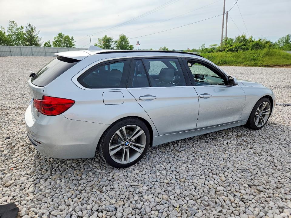 54755726 :رقم المزاد ، WBA8G5C55GK442495 vin ، 2016 Bmw 328 مزاد بيع