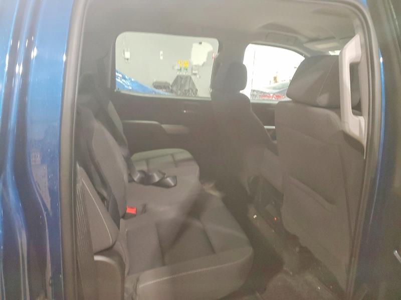 51789316 :رقم المزاد ، 3GCUKREC3JG120911 vin ، 2018 Chevrolet Silverado مزاد بيع