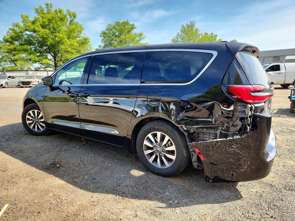 2024 Chrysler Pacifica მანქანა იყიდება აუქციონზე, vin: 2C4RC1S74RR127111, აუქციონის ნომერი: 52378576