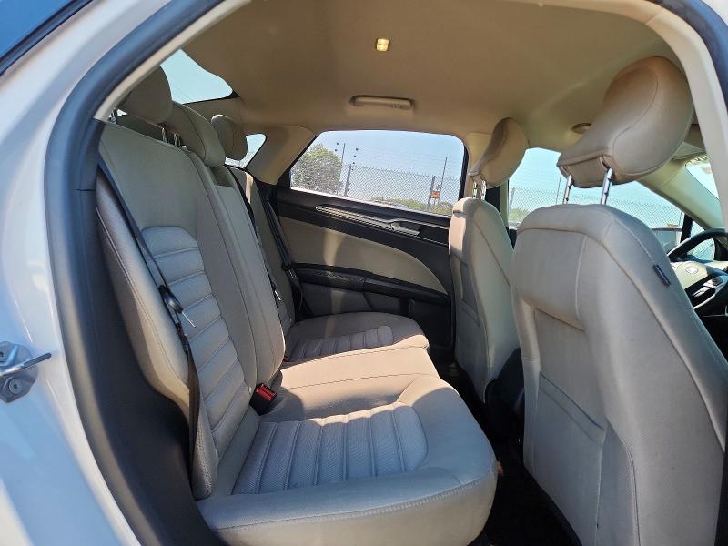 53168546 :رقم المزاد ، 3FA6P0G77JR139784 vin ، 2018 Ford Fusion مزاد بيع
